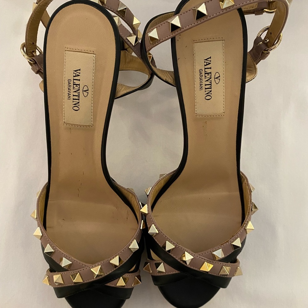 VALENTINO ROCKSTUD PUMPS - Picture 4 of 9